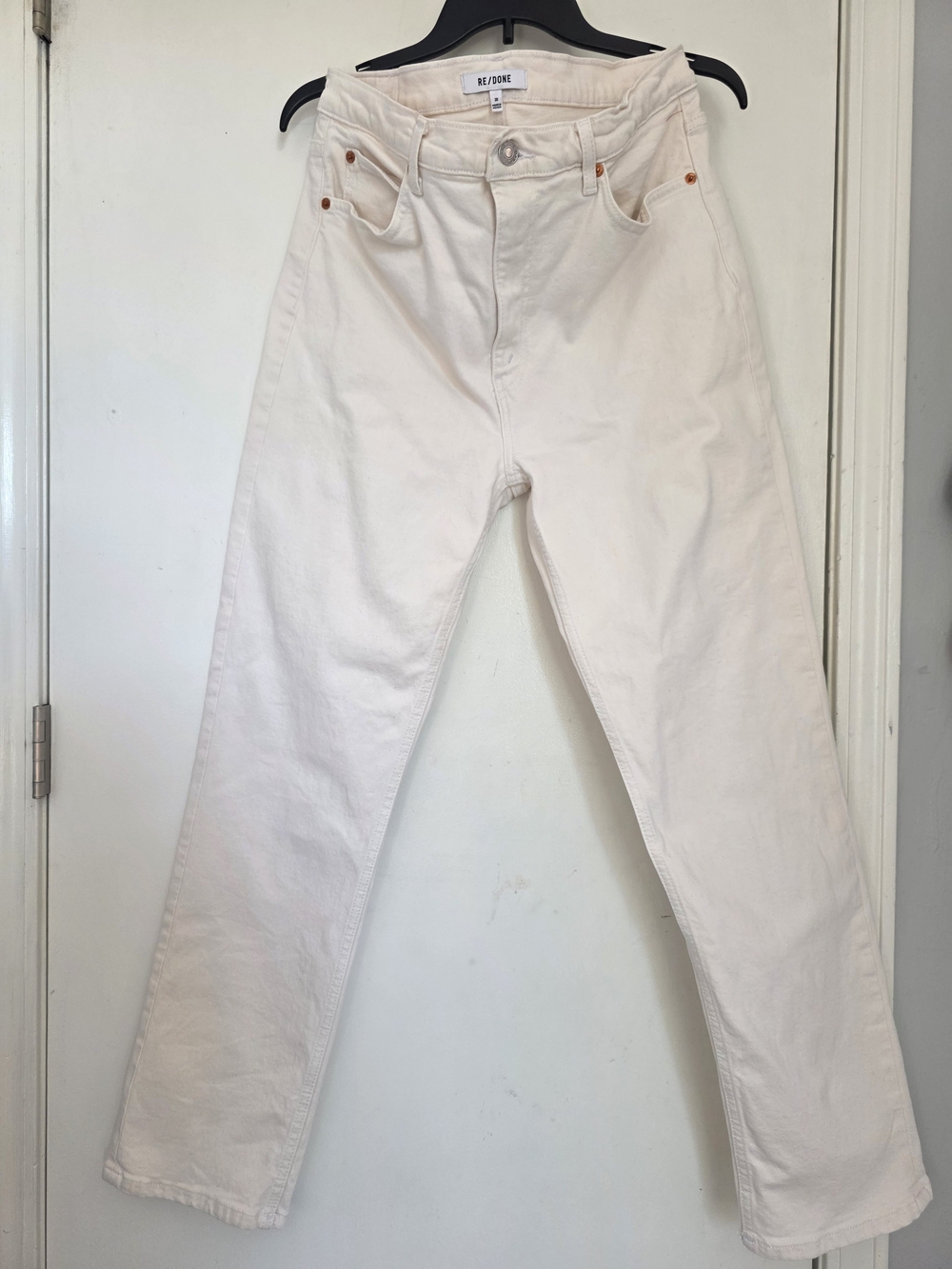 RE/DONE High-Rise Straight Jeans in Off-White